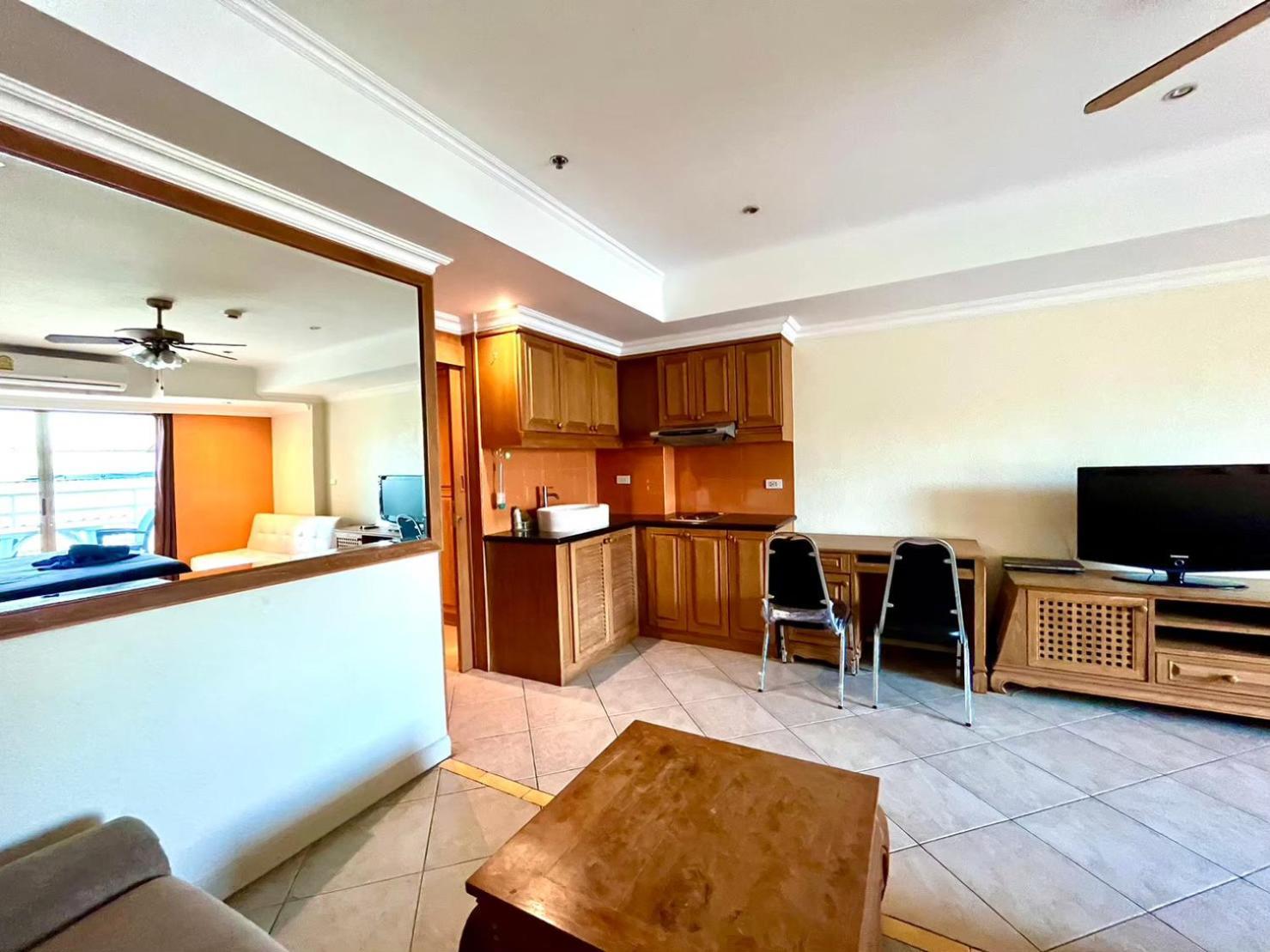 Apartment View Talay 6 Close To Pattaya